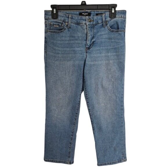 Nine West Chrystie Capri Jeans Women’s Size 6 Medium Wash Denim Zipper Fly Slim - Picture 1 of 6